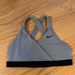 Nike womens maternity nursing sports bra NEW
